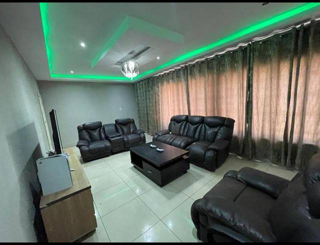 3 BEDROOM HOUSE FOR SALE IN PRIMROSE HILL